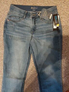 Democracy Jeans Straight Leg BRAND NEW sz8